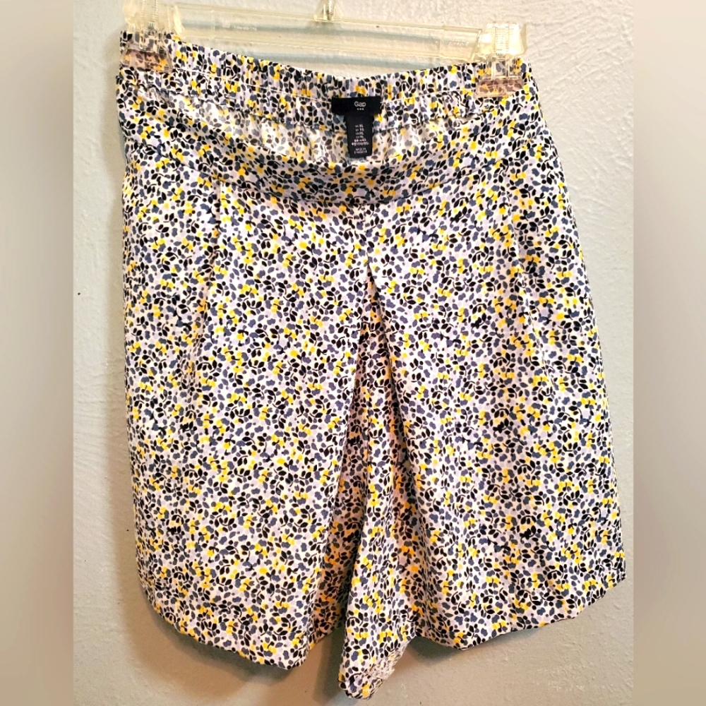 XL Gap Flirty Skort